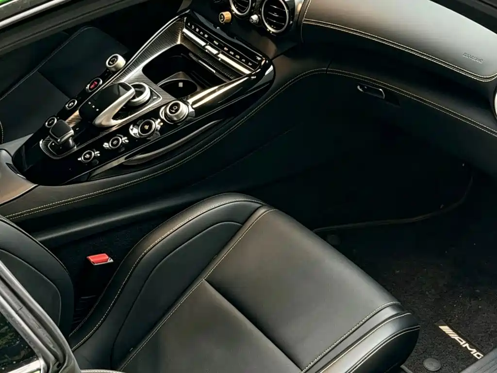 Mercedes-Benz AMG GT — миниатюра 7