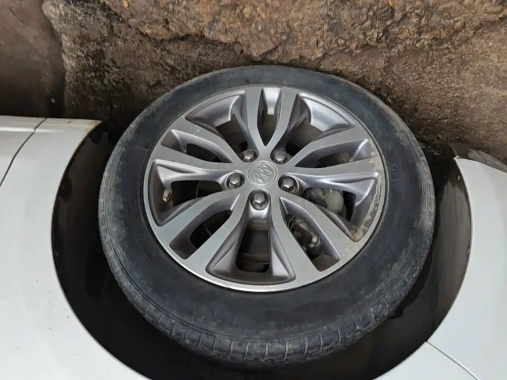 Buick Excelle — миниатюра 23
