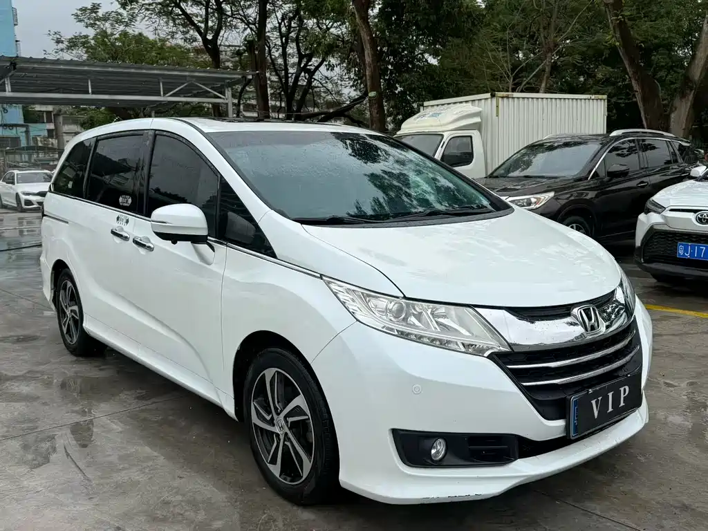 Honda Odyssey 2016