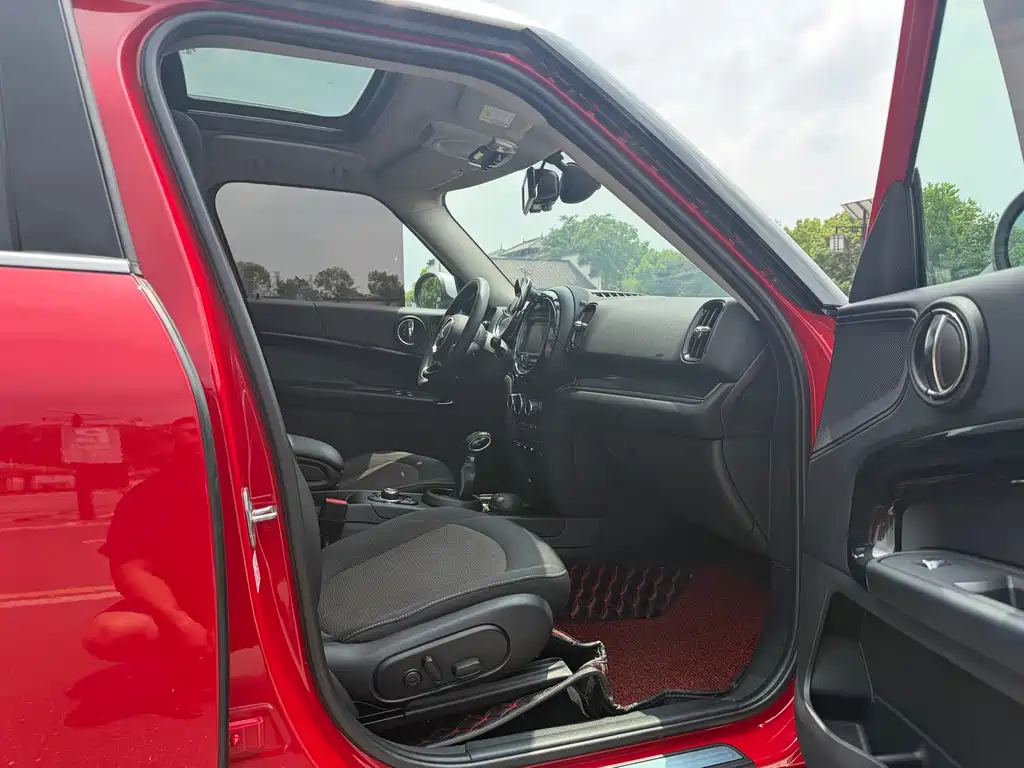MINI Countryman 1.5T COOPER Explorer, фото 12