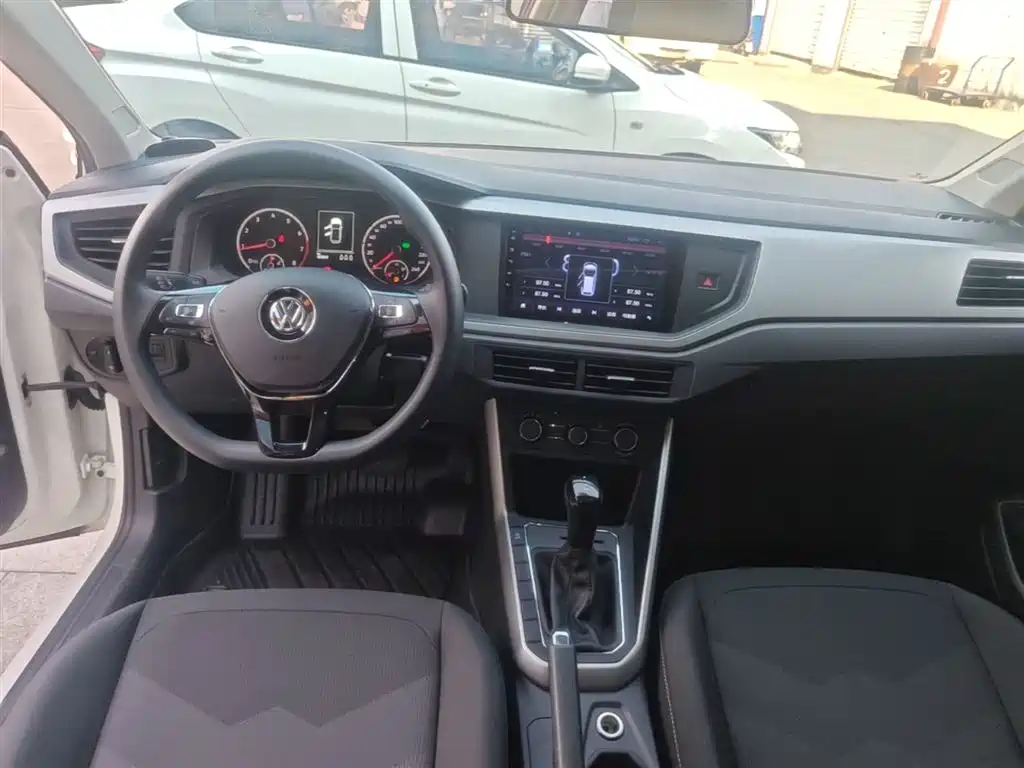 Volkswagen Polo 2019 Plus 1.5L AT