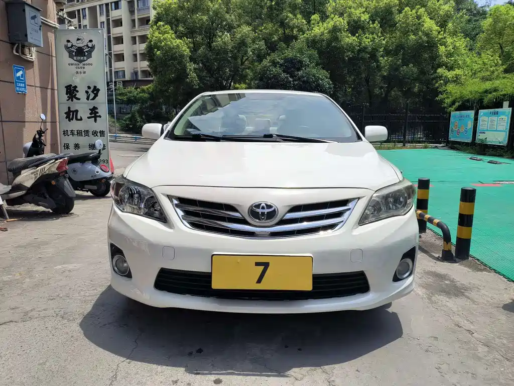 Toyota Corolla — миниатюра 2