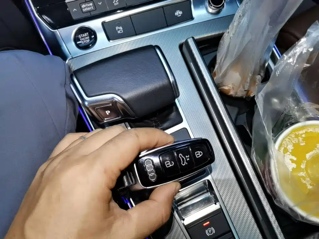 Audi A6L — миниатюра 9