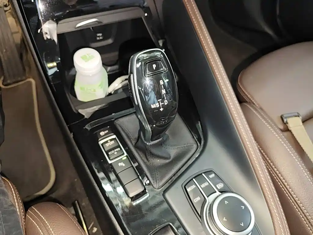 BMW X2 — миниатюра 14