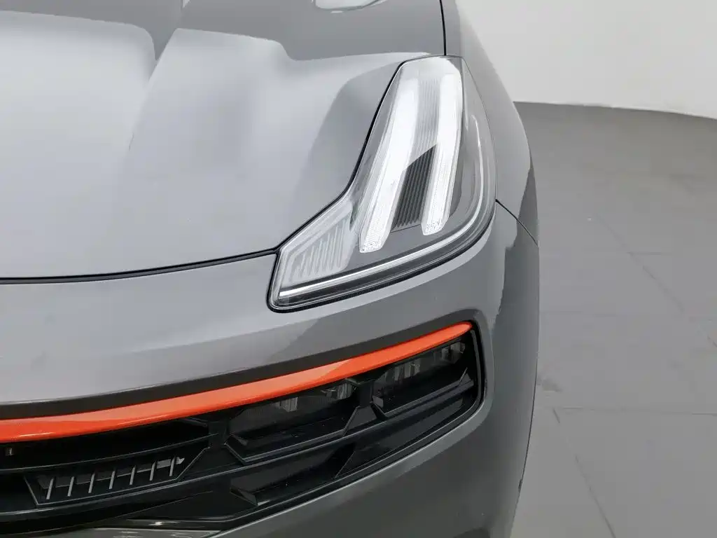 Lynk & Co 06 2020 1.5T Halo