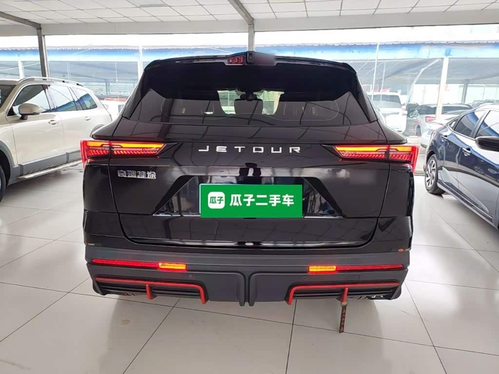 Jetour Jetour Dasheng 1.5 л 2024 г. Чёрный, пробег 18100 км
