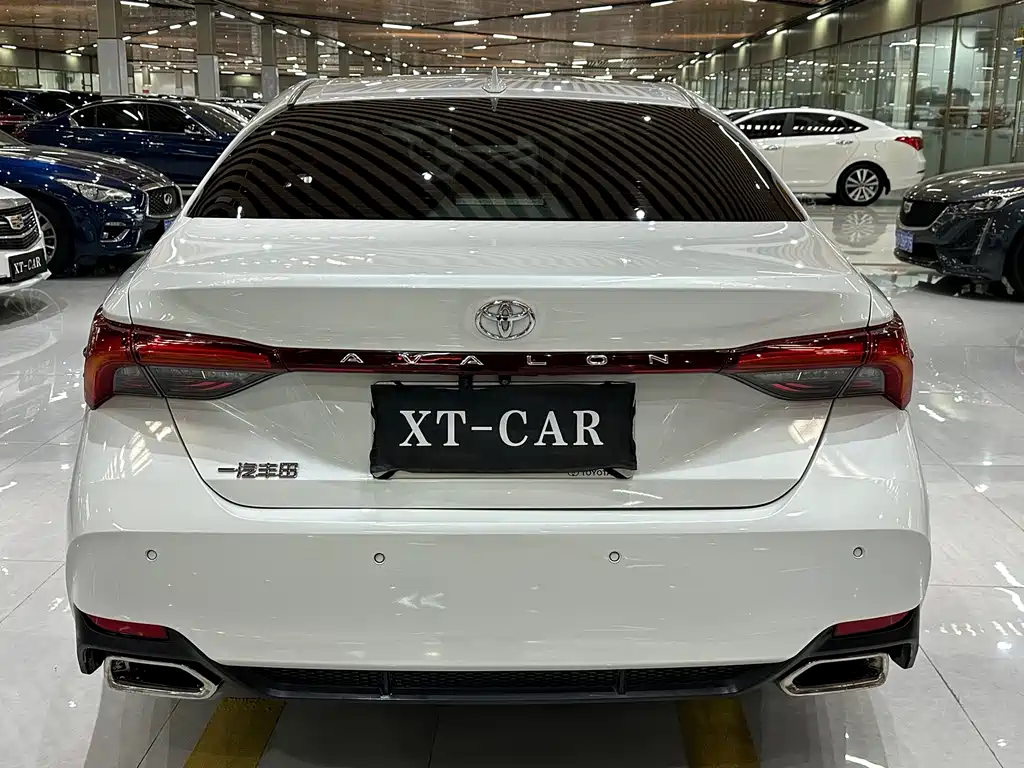 Toyota Avalon — миниатюра 5