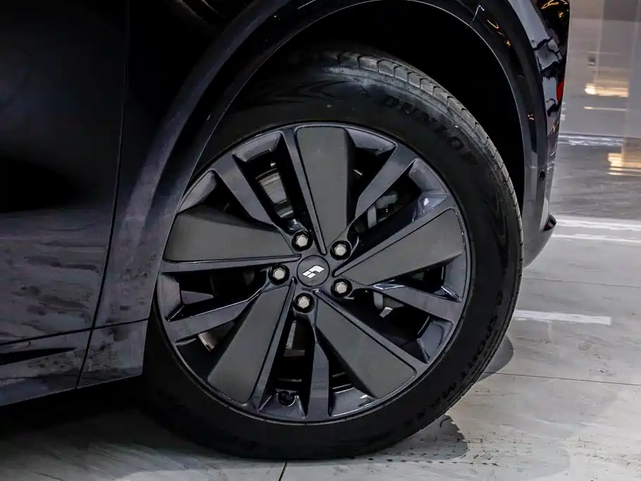 Li Auto Li L6 — миниатюра 35