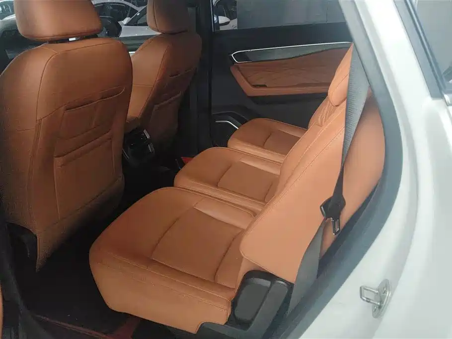 GEELY AUTOMOBILE BOYUE L