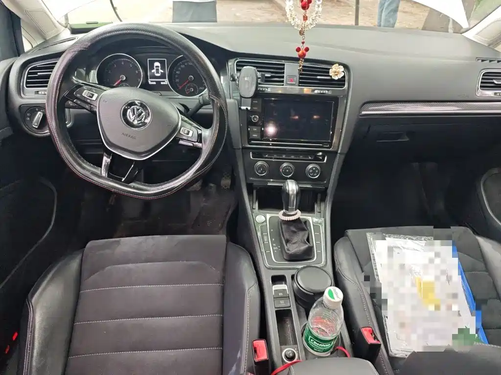 Volkswagen Golf — миниатюра 5