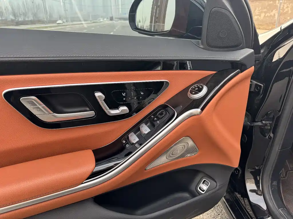 MERCEDES-BENZ S CLASS