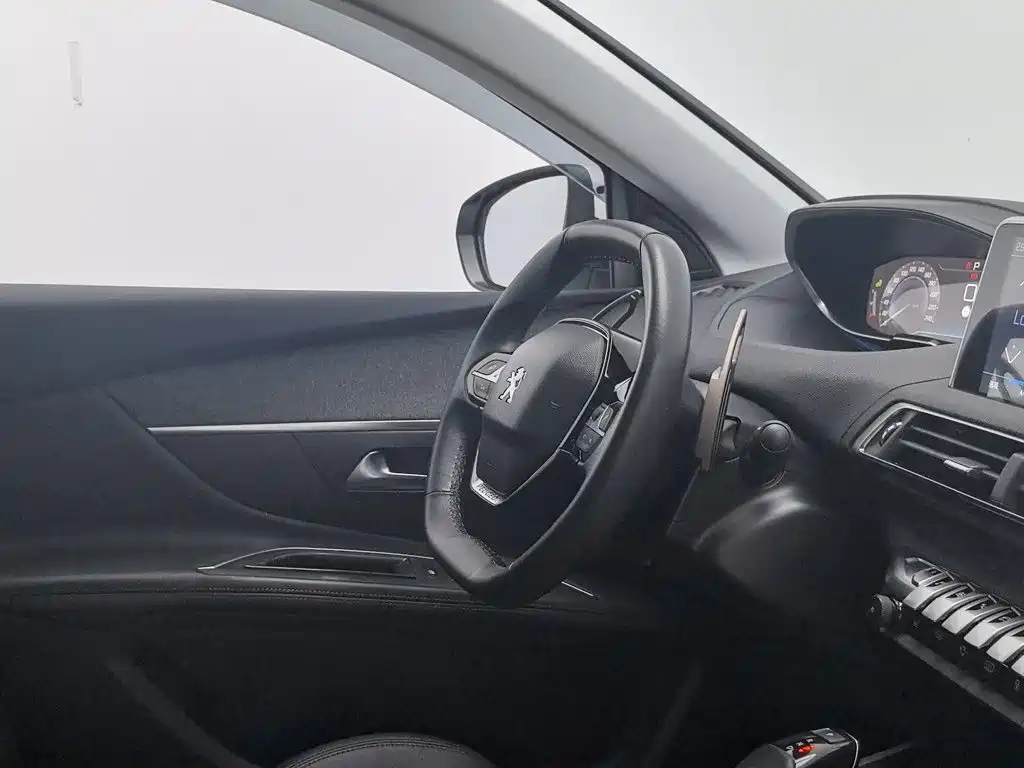 Peugeot 5008 — миниатюра 22