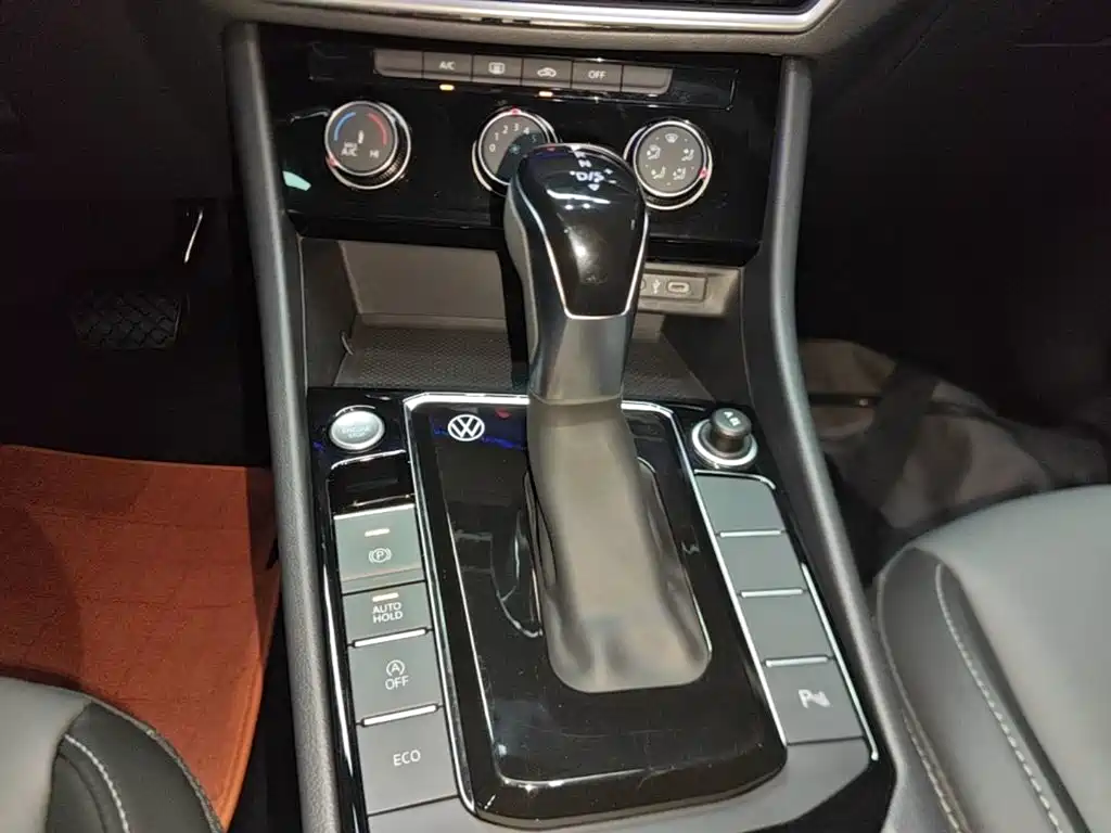 Volkswagen Sagitar — миниатюра 14