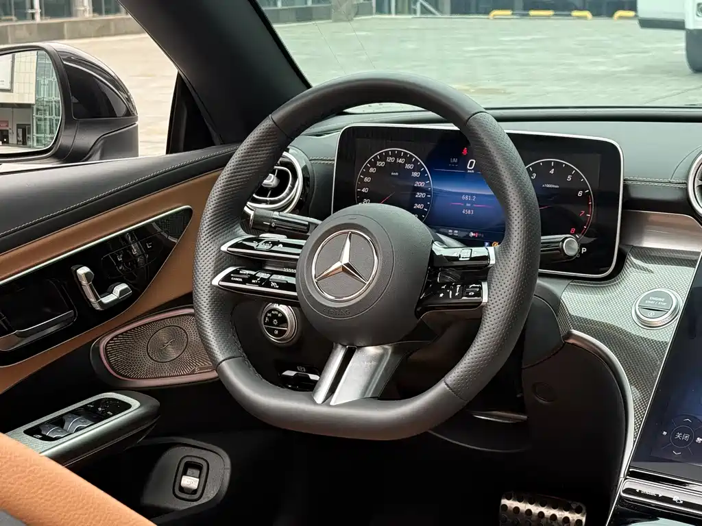 Mercedes-Benz CLE — миниатюра 9