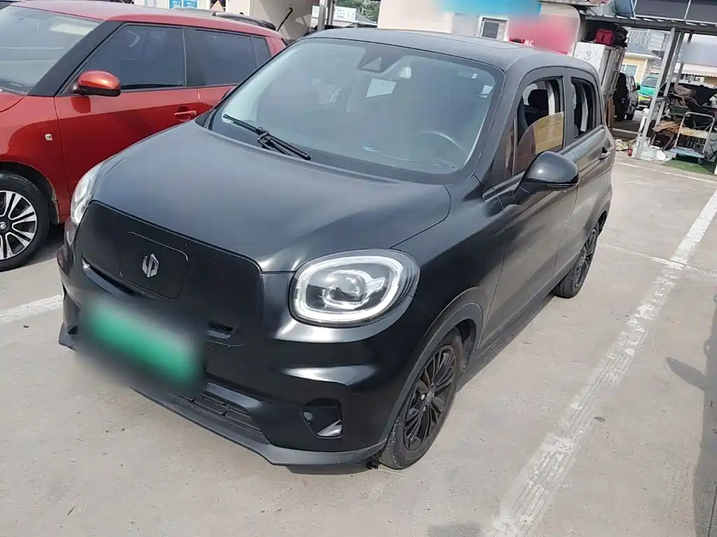 Leapmotor Leapmotor T03 — миниатюра 2