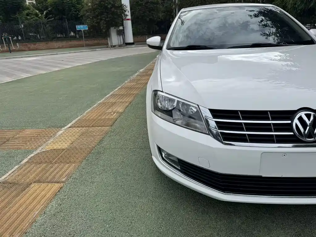 Volkswagen Lavida — миниатюра 7