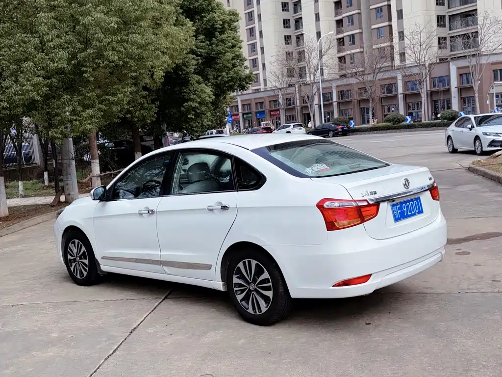 DONGFENG A60