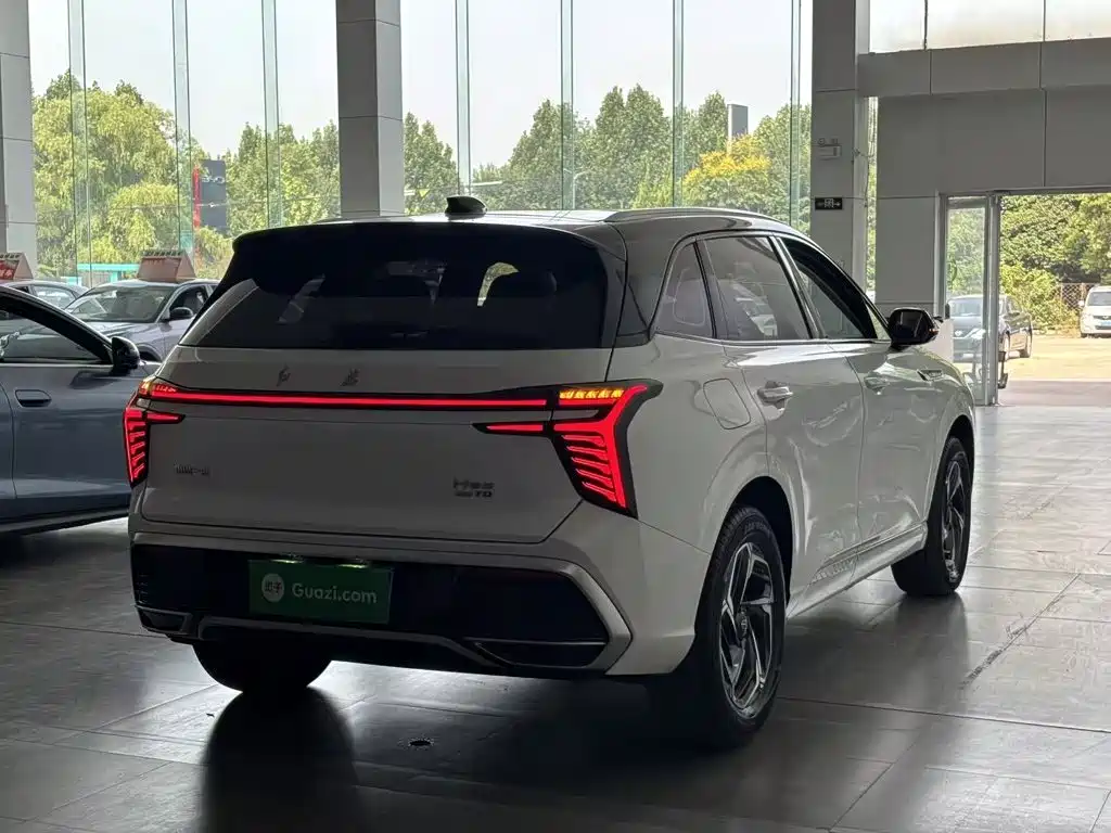 Hongqi Hongqi HS3 — миниатюра 7