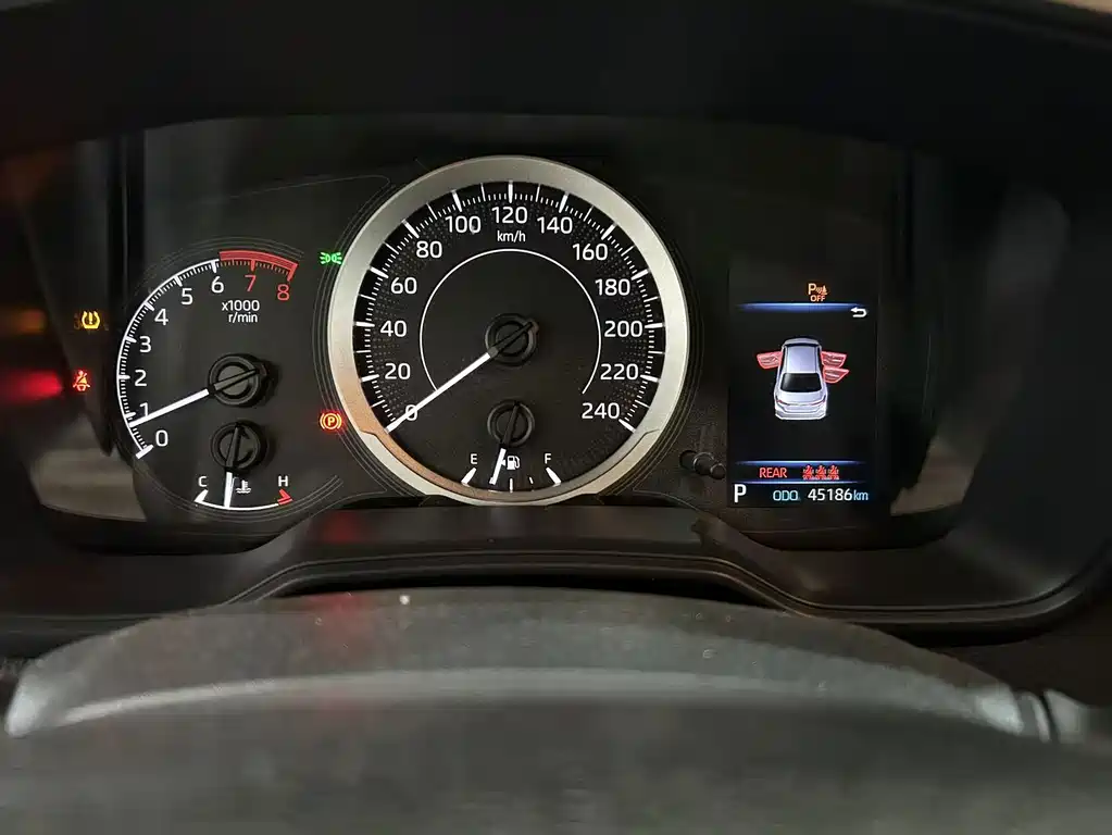 Toyota Corolla — миниатюра 6