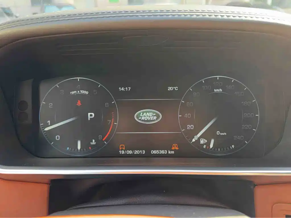 Land Rover Range Rover — миниатюра 14