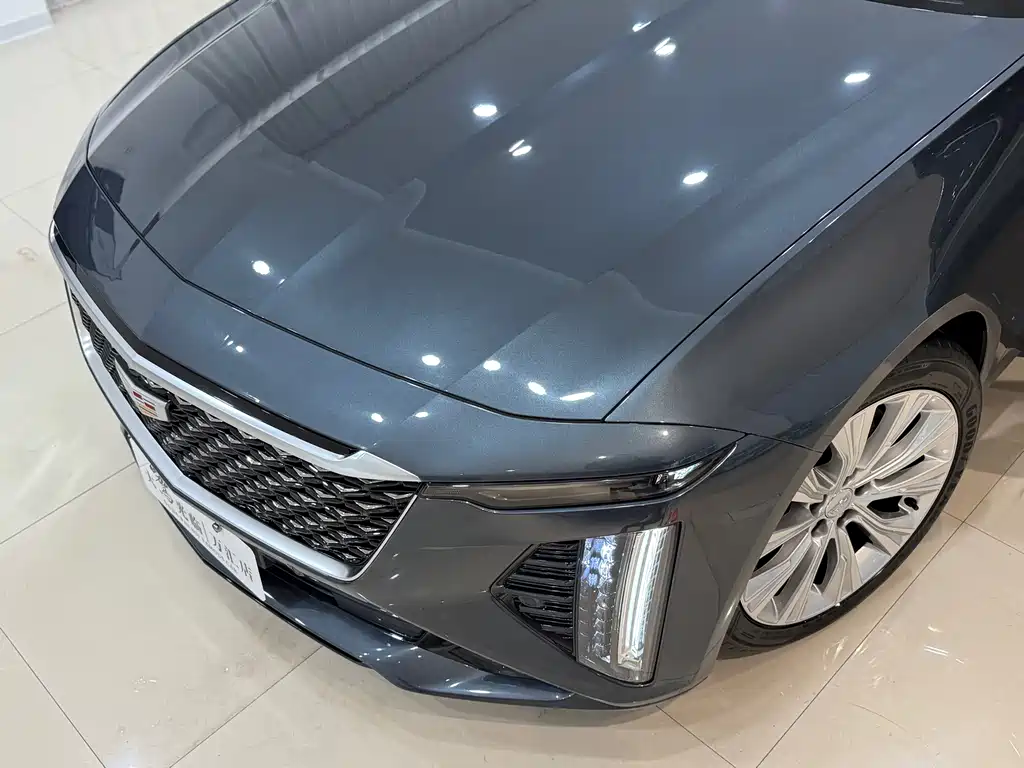 CADILLAC CT6
