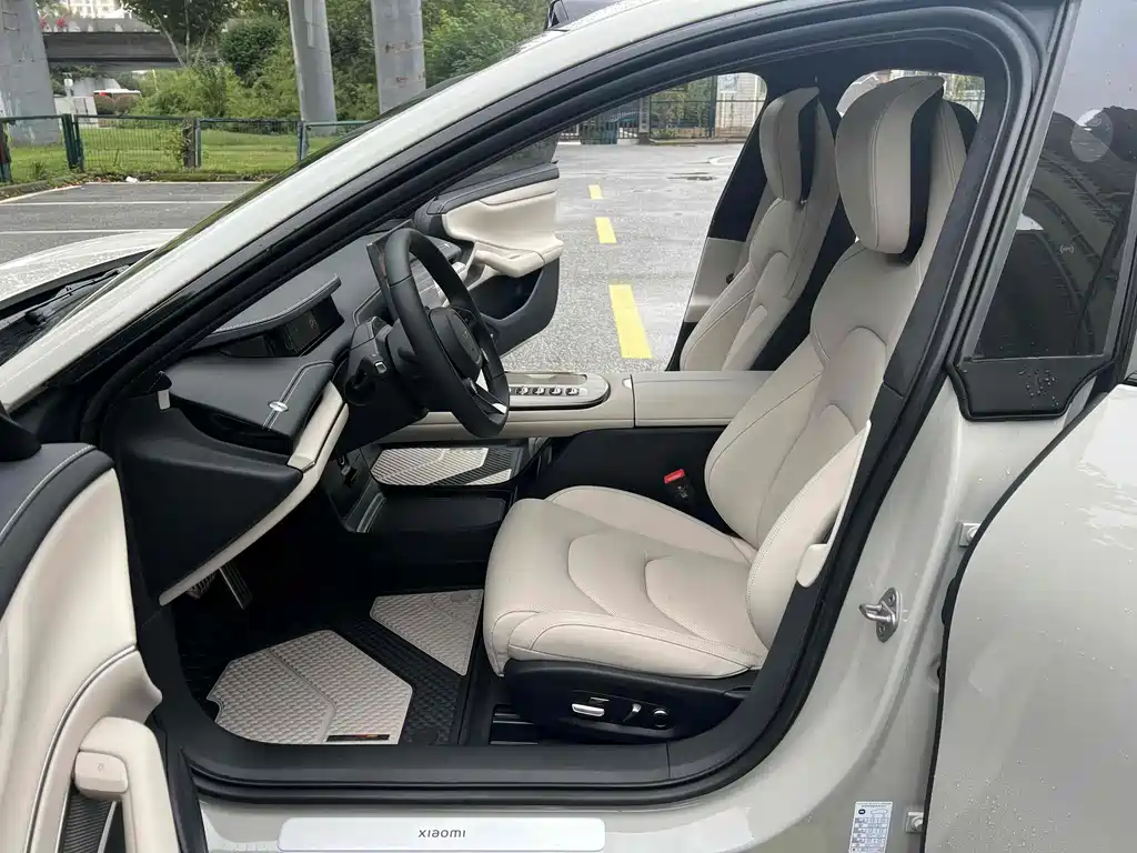 XIAOMI CAR XIAOMI SU7