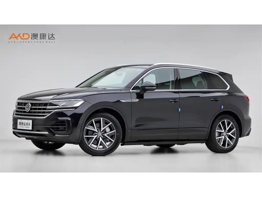 Купить Volkswagen Touareg