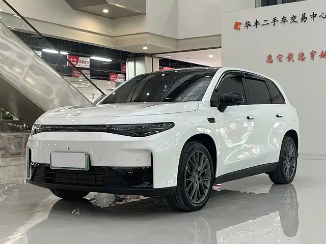 2025 Leapmotor C10
