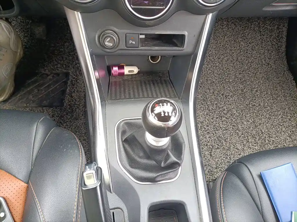 BYD Song — миниатюра 10