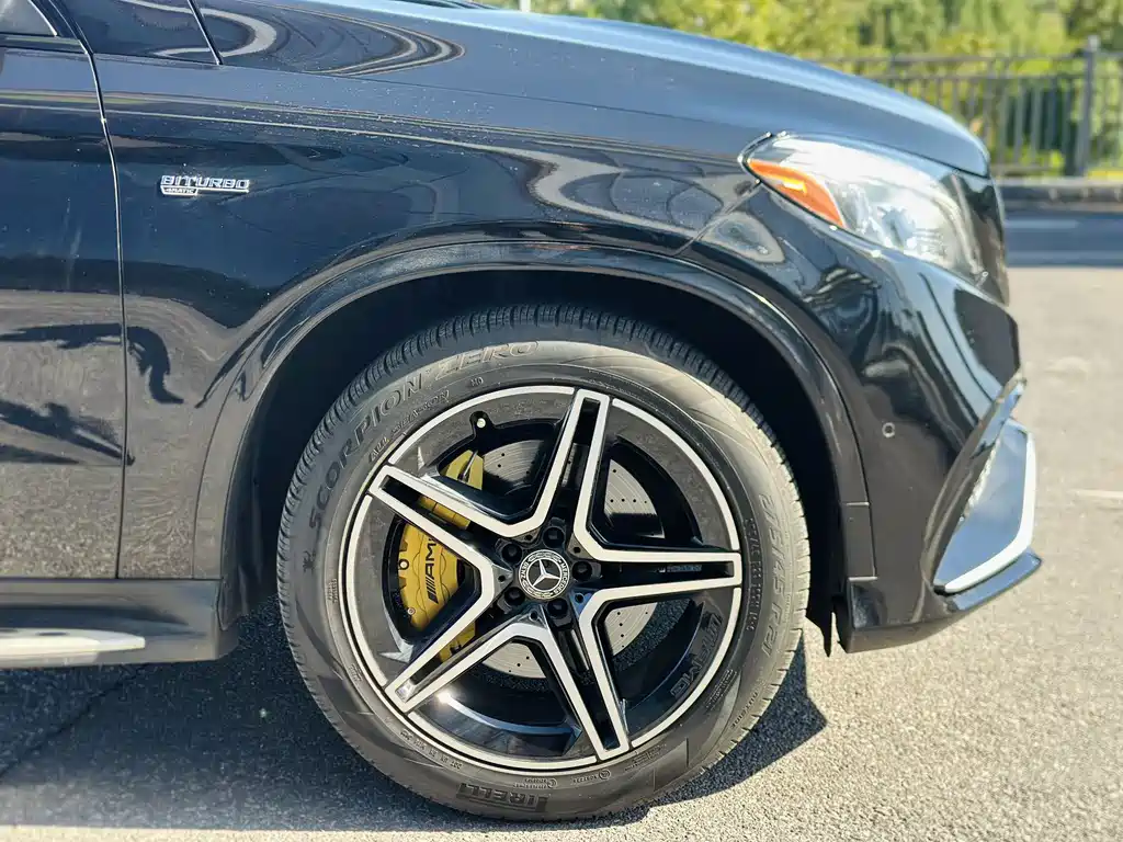 Mercedes-Benz GLE Coupe AMG — миниатюра 6