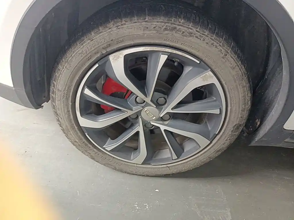 Geely Emgrand GS — миниатюра 23