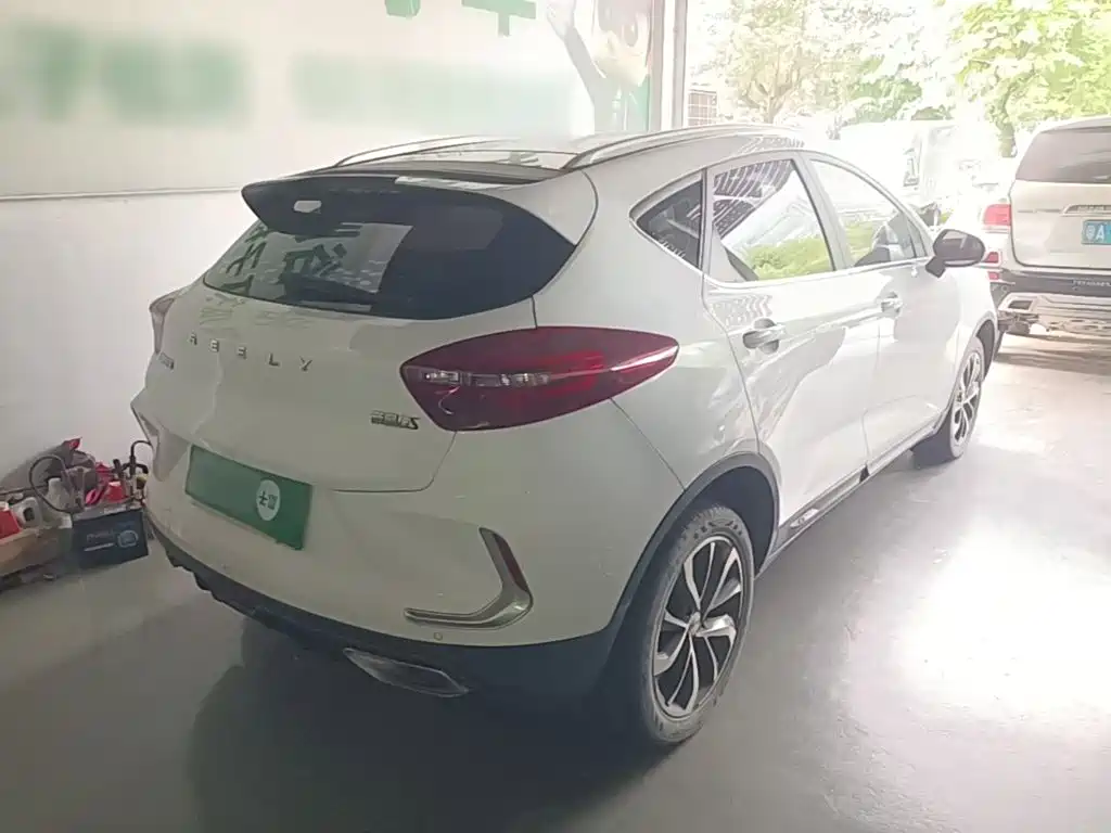 Geely Emgrand GS — миниатюра 7