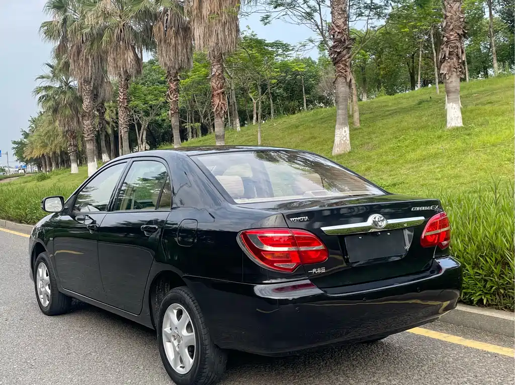 Toyota Corolla 2013 1.6L AT Luxury