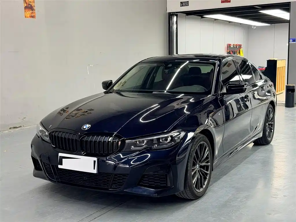 BMW 3 Series 2022