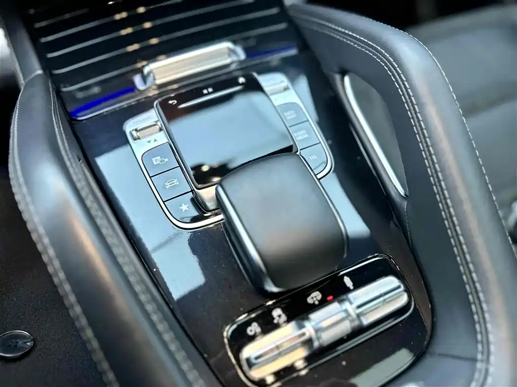 MERCEDES-BENZ GLE AMG