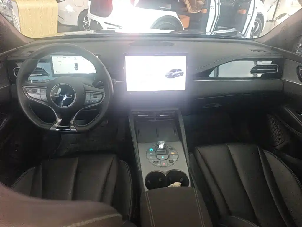 BYD Seal 06 — миниатюра 10