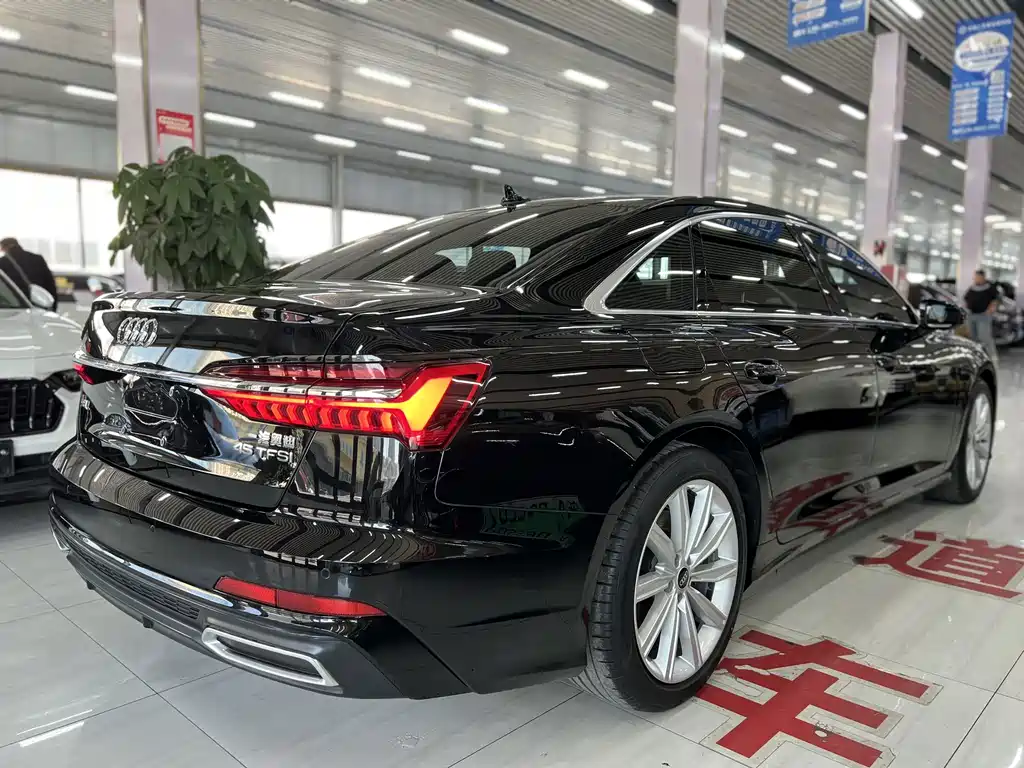 Audi A6L — миниатюра 9