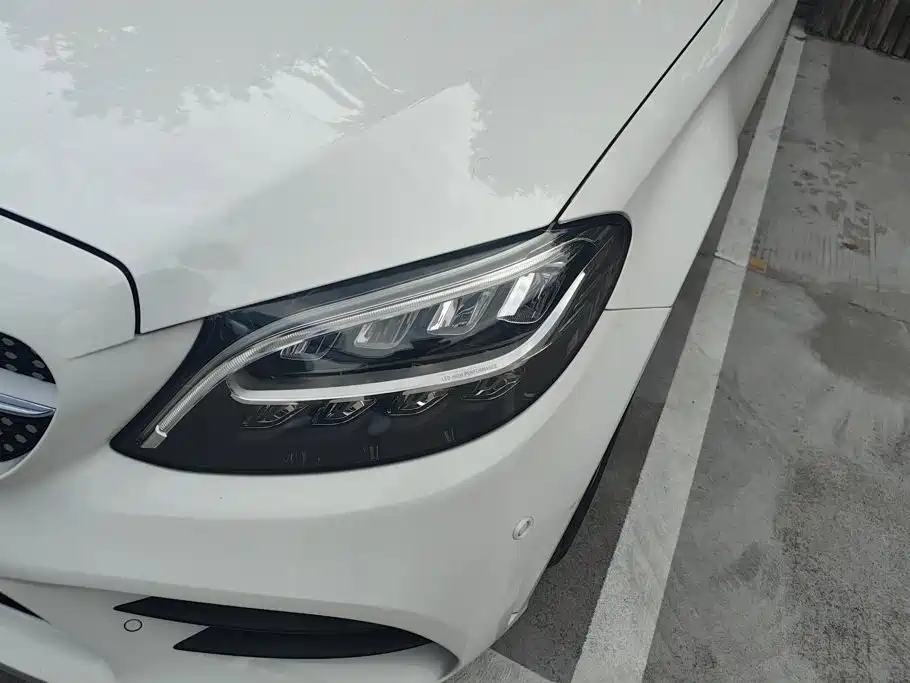 Mercedes-Benz C-Class — миниатюра 5