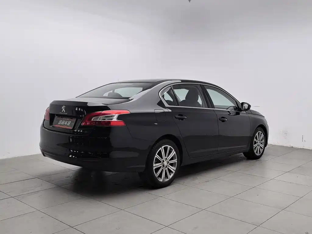 Peugeot 408 — миниатюра 2