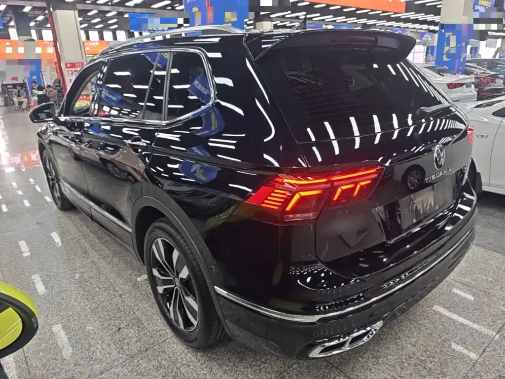 Volkswagen Tiguan L — миниатюра 5