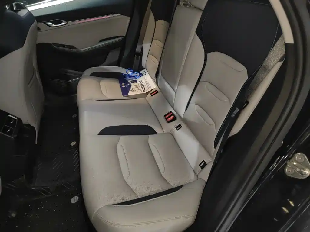 Geely Xingrui — миниатюра 15