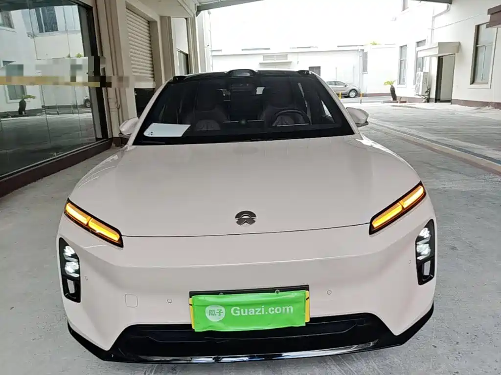 NIO ET5 — миниатюра 3