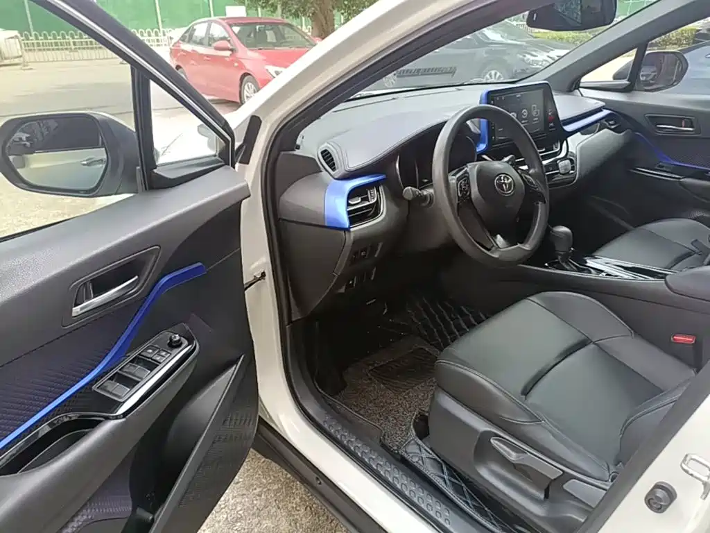 Toyota IZOA — миниатюра 16