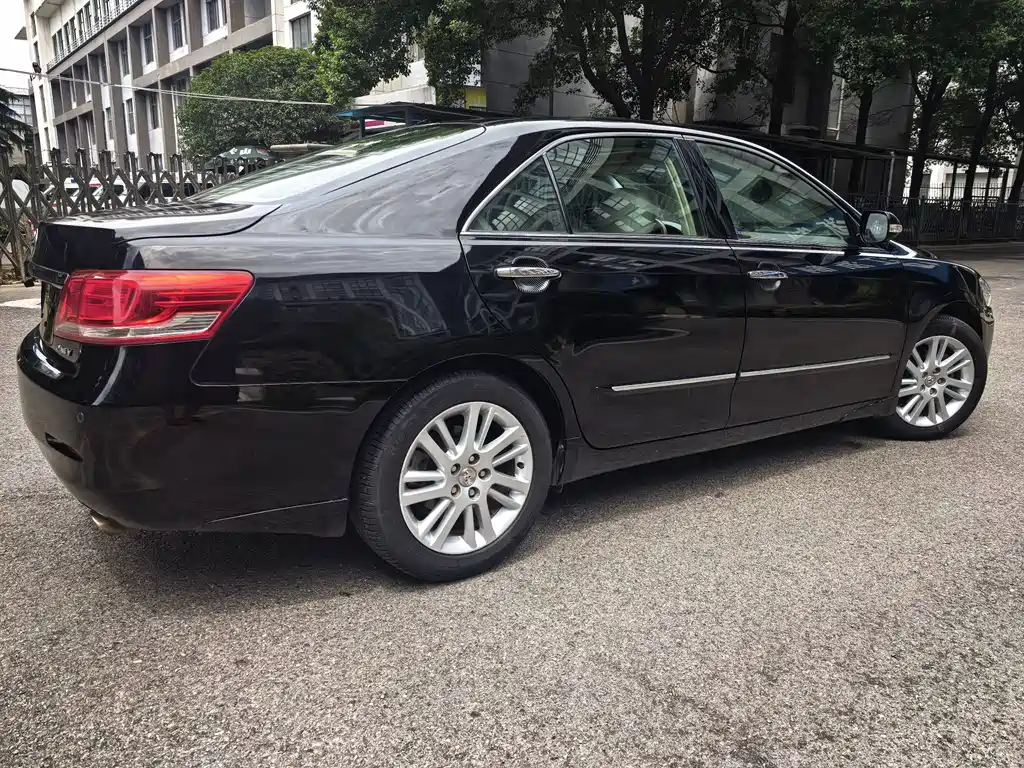 Toyota Camry — миниатюра 29