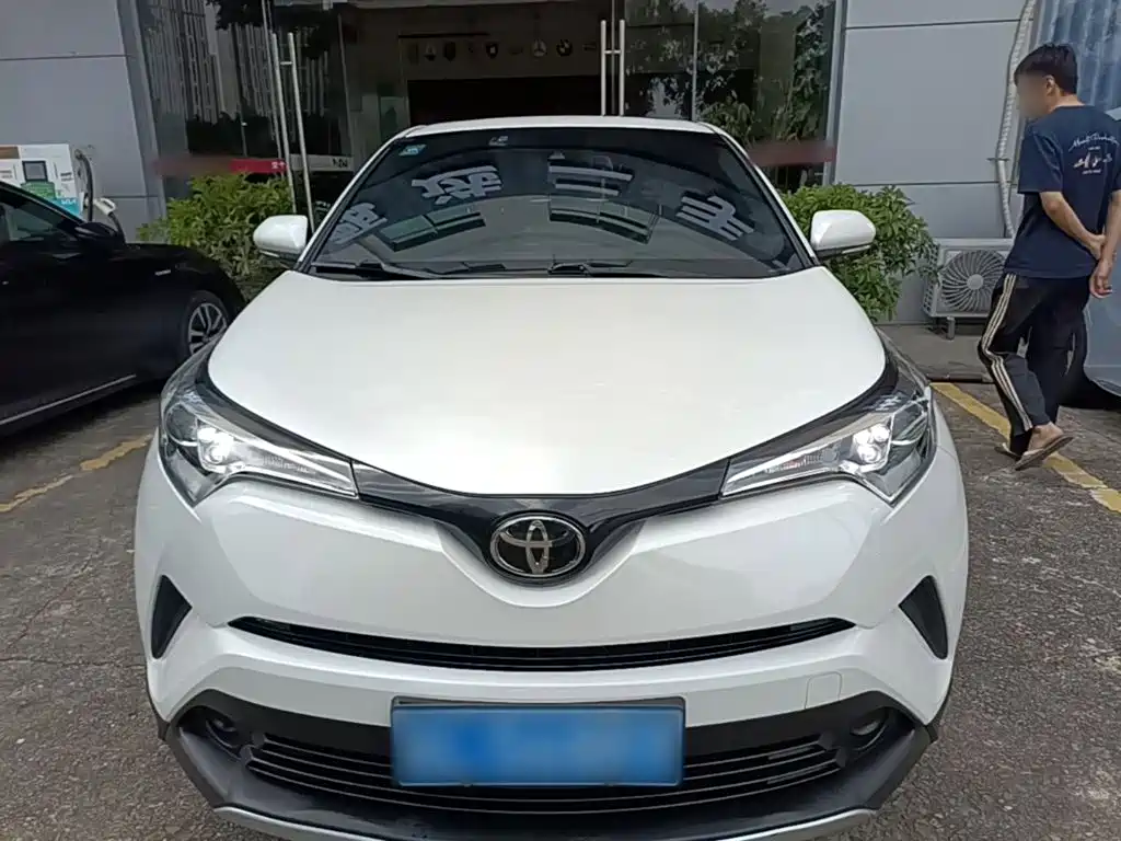 Toyota IZOA — миниатюра 3