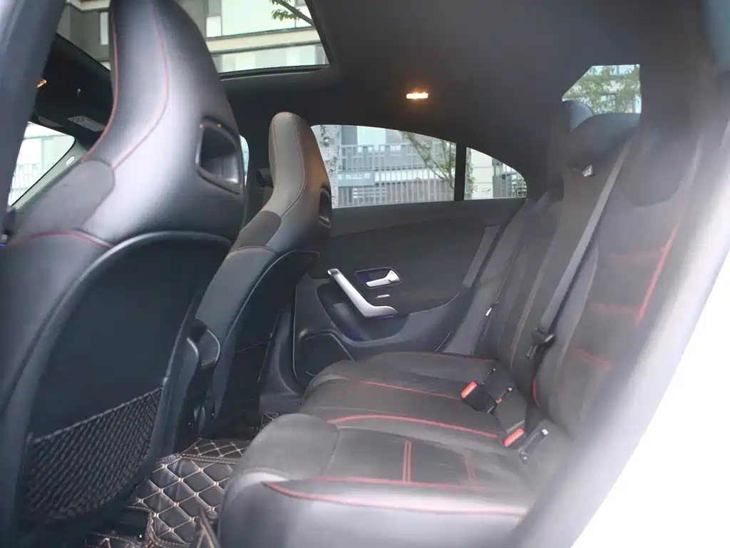 Mercedes-Benz CLA (Import) — миниатюра 8