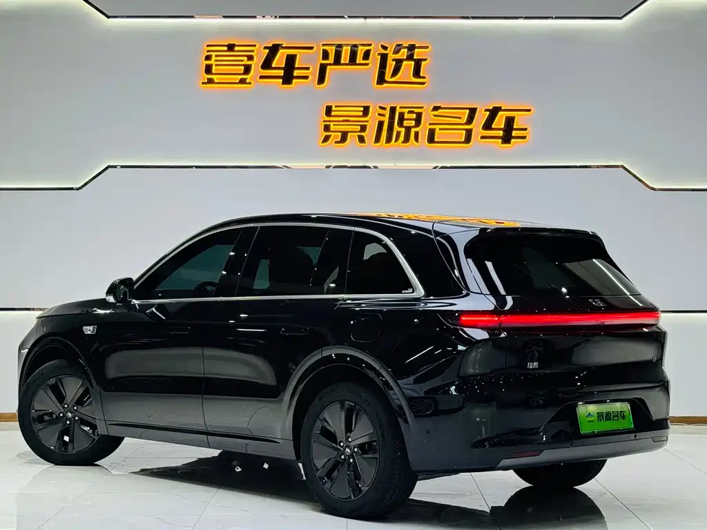 Li Auto IDEAL L6