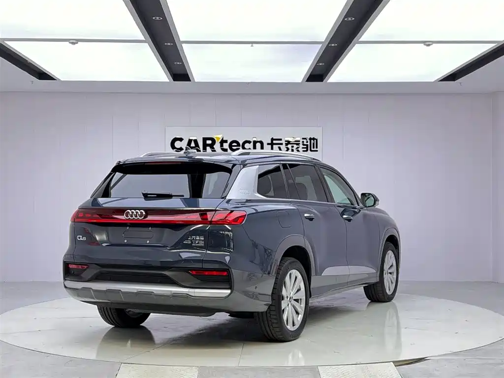 Audi Q6 2024 45 TFSI quattro 6 мест