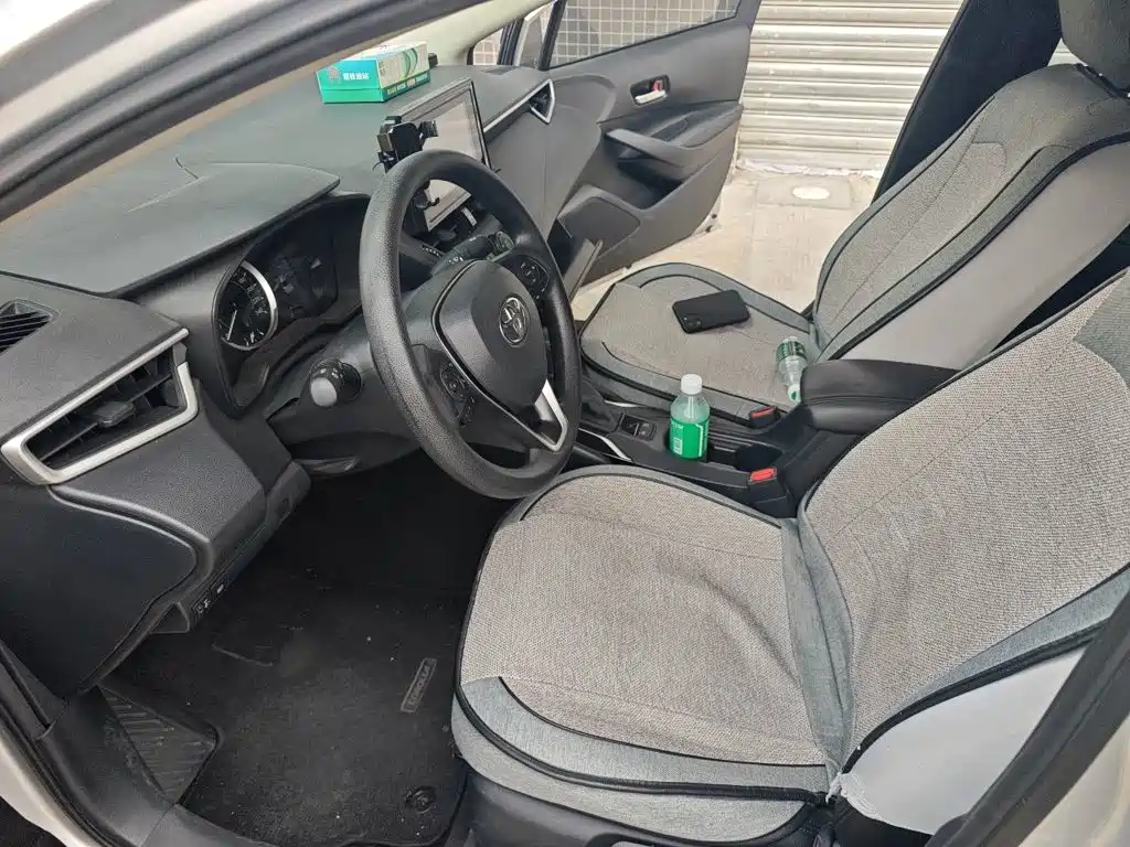Toyota Corolla — миниатюра 11