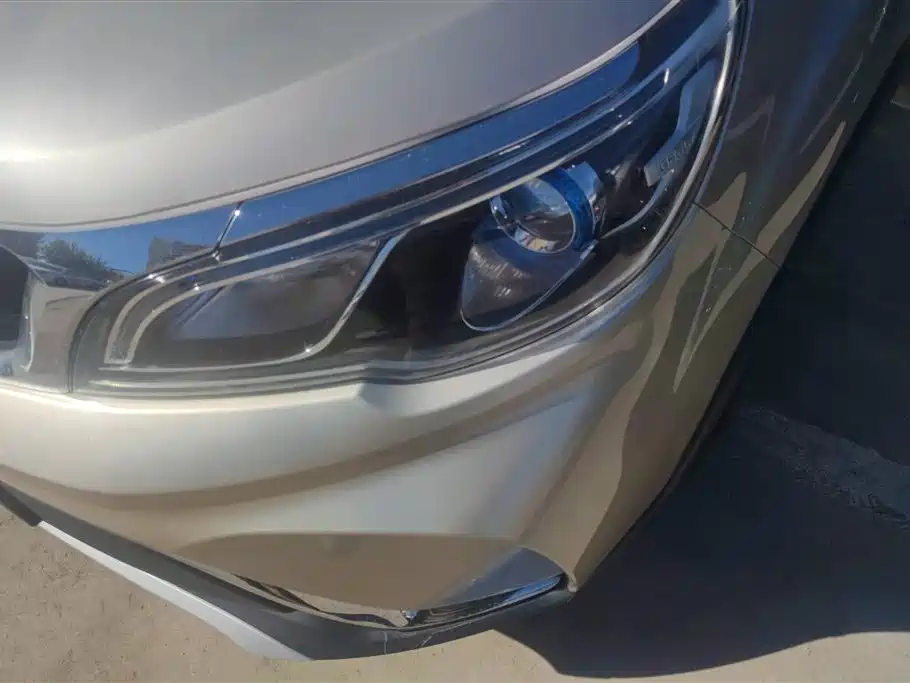 GEELY AUTOMOBILE VISION X3